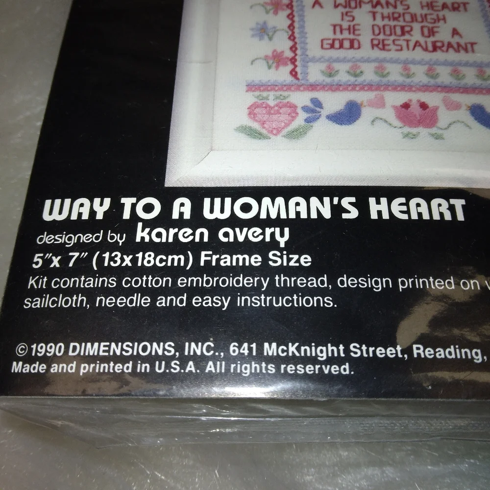 STAMPED CROSS STITCH KIT Dimensions, Way to a Woman's Heart, 5